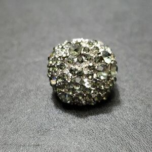 Silver tone smokey green rhinestone ring size 7